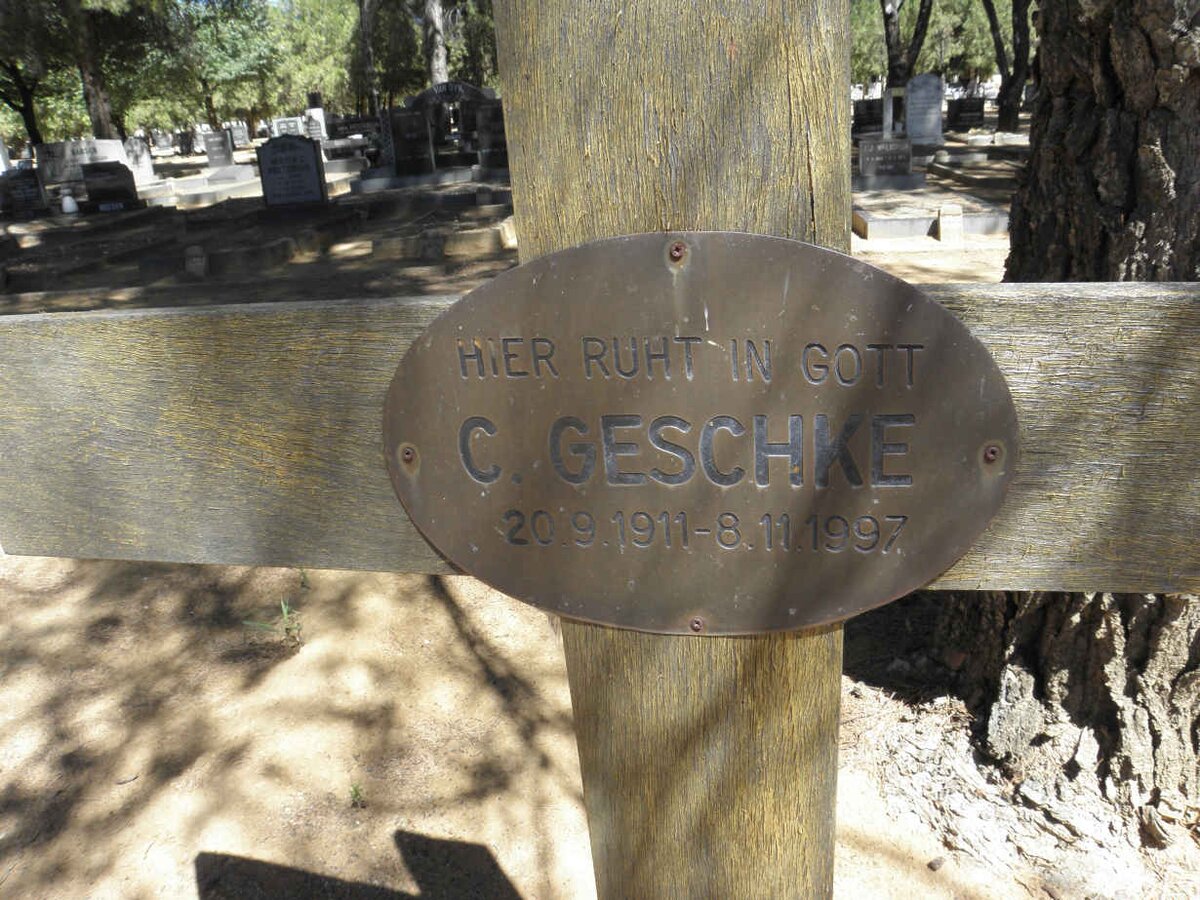 GESCHKE C. 1911-1997