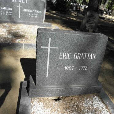 GRATTAN Eric 1907-1972