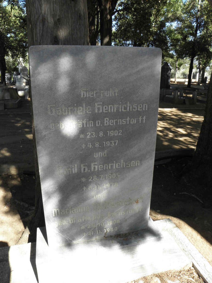 HENRICHSEN Emil H. 1905-1978 &amp; Gabriele 1902-1937
