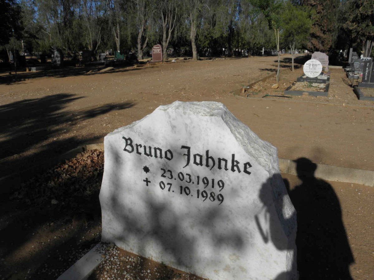 JAHNKE Bruno 1919-1989