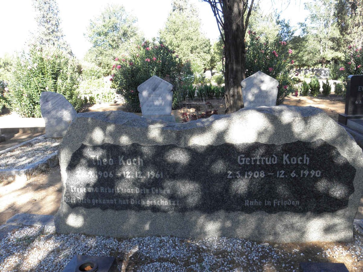 KOCH Theo 1906-1961 &amp; Gertrud 1908-1990