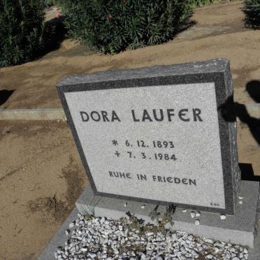 LAUFER Dora 1893-1984