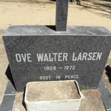 LARSEN Ove Walter 1908-1972