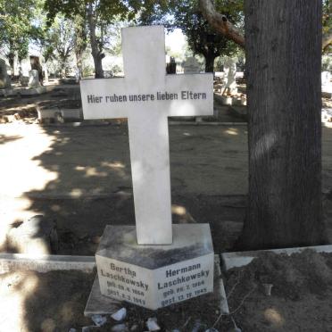 LASCHKOWSKY Hermann 1864-1945 &amp; Bertha 1964-1943