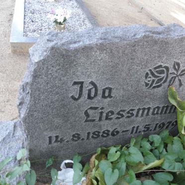 LIESSMANN Ida 1886-1979