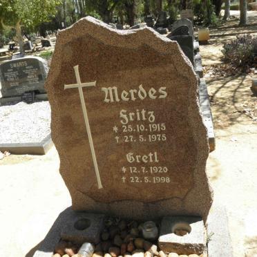 MERDES Fritz 1915-1975 &amp; Gretl 1920-1998 