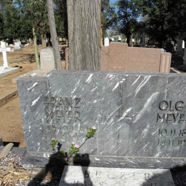 MEYER Franz 1882-1932 &amp; Olga 1892-1977