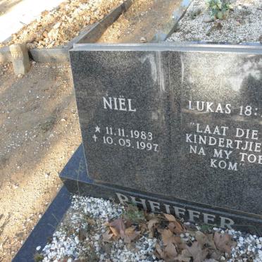 PHEIFFER Niël 1983-1997