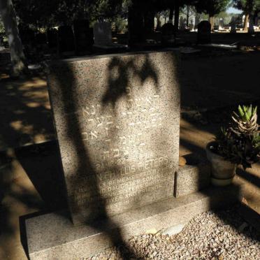 PIETERS Jean Phyllis 1922-1984