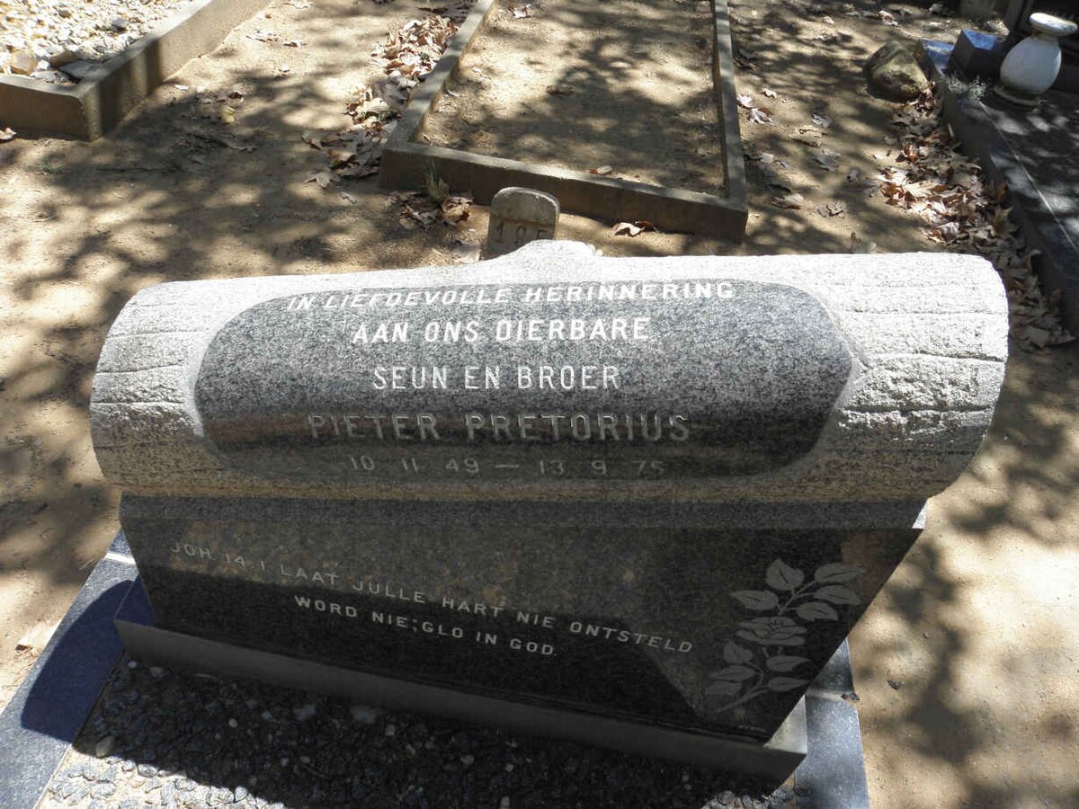 PRETORIUS Pieter 1949-1975