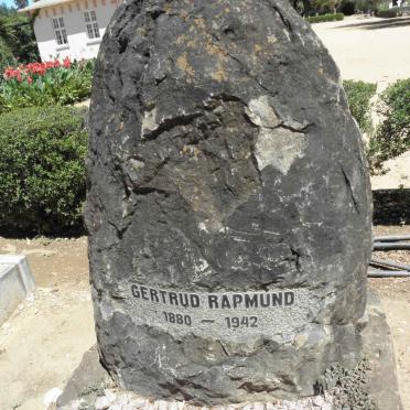 RAPMUND Gertrud 1880-1942