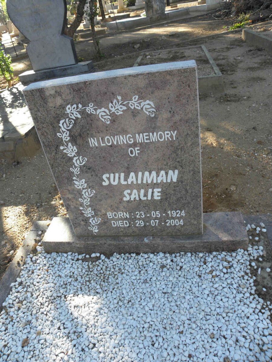 SALIE Sulaiman 1924-2004