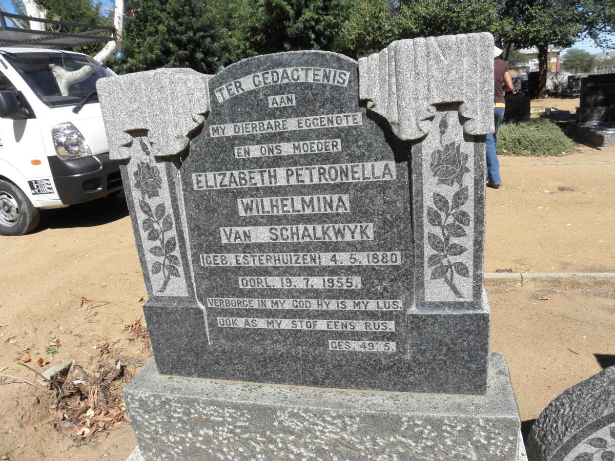 SCHALKWYK Elizabeth Petronella Wilhelmina, van nee ESTERHUIZEN 1880-1955