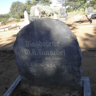 T - Vanne :: Surnames - T