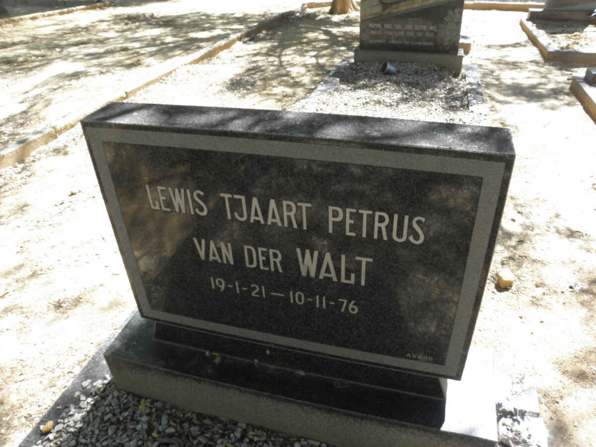 WALT Lewis Tjaart Petrus, van der 1921-1976