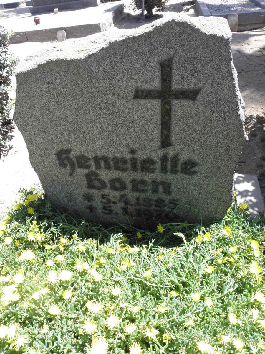 BORN Henriette 1885-1974