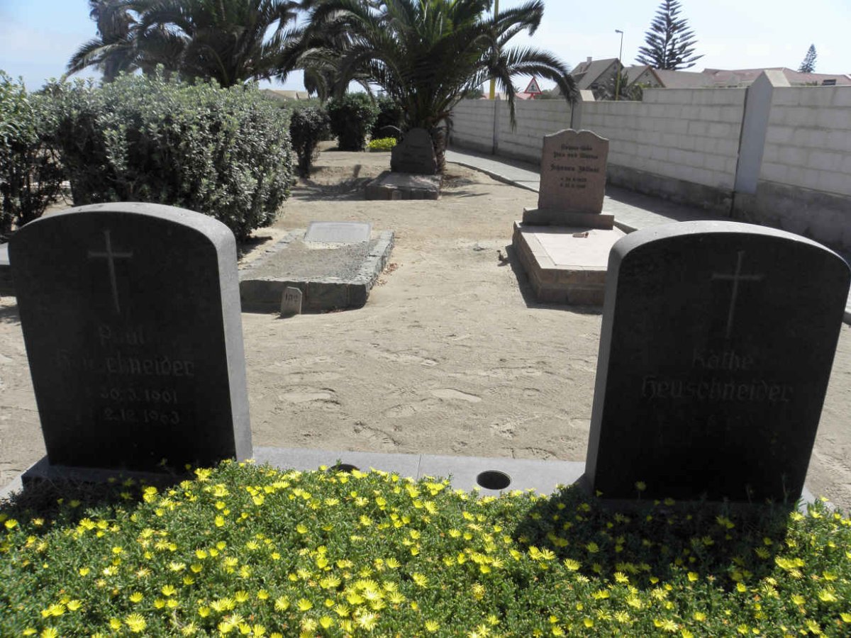 HEUSCHNEIDER Paul 1901-1963 &amp; Kathe