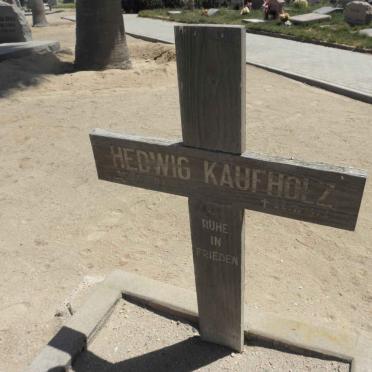 KAUFHOLZ Hedwig -1972