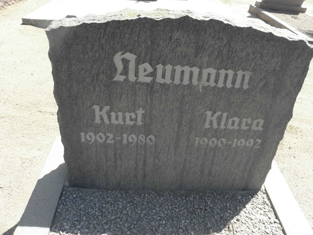 NEUMANN Kurt 1902-1980 &amp; Klara 1900-1992