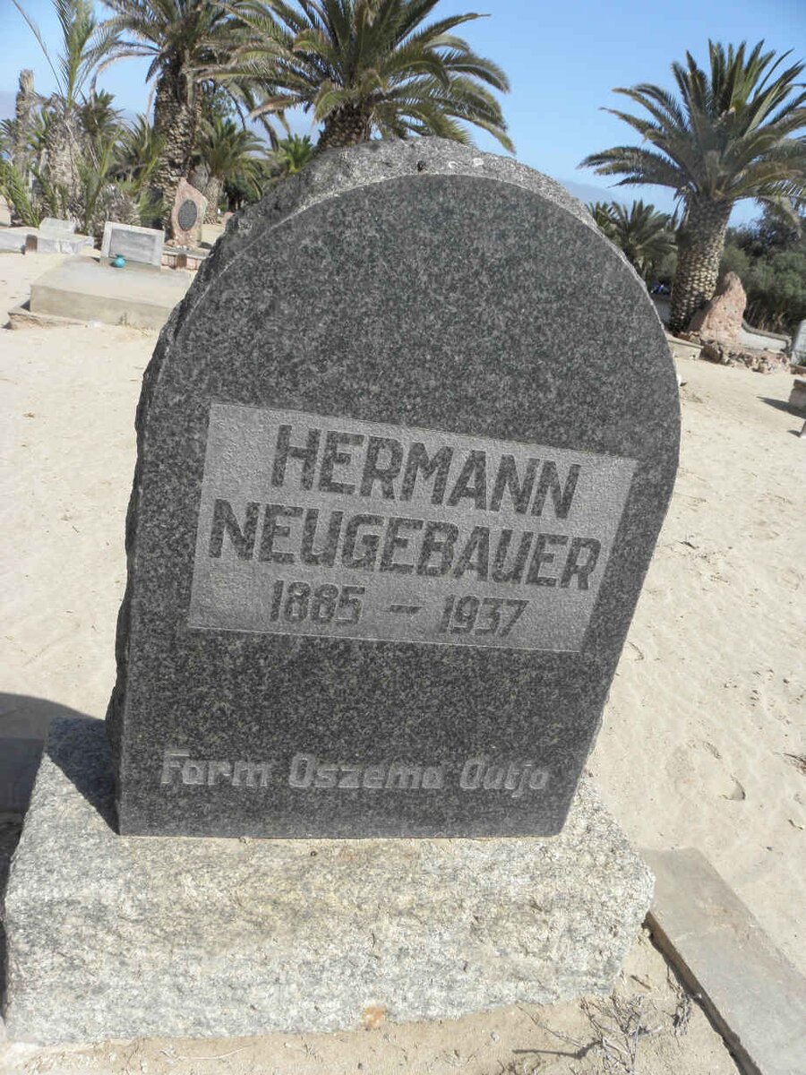 NEUGEBAUER Hermann 1885-1937