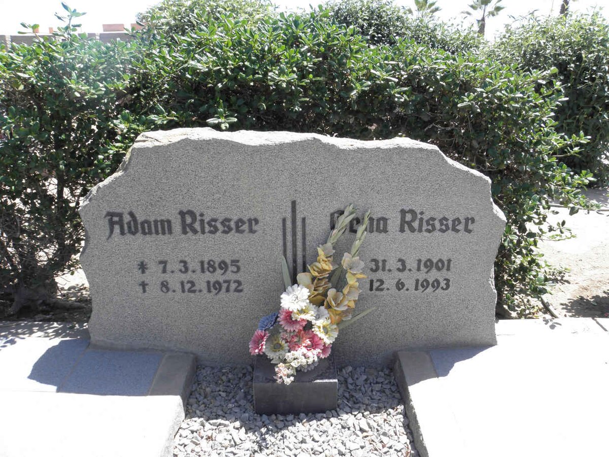 RISSER Adam 1895-1971 &amp; Lena 1901-1993