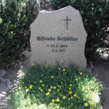 SCHÜLLER Elfriede 1893-1967