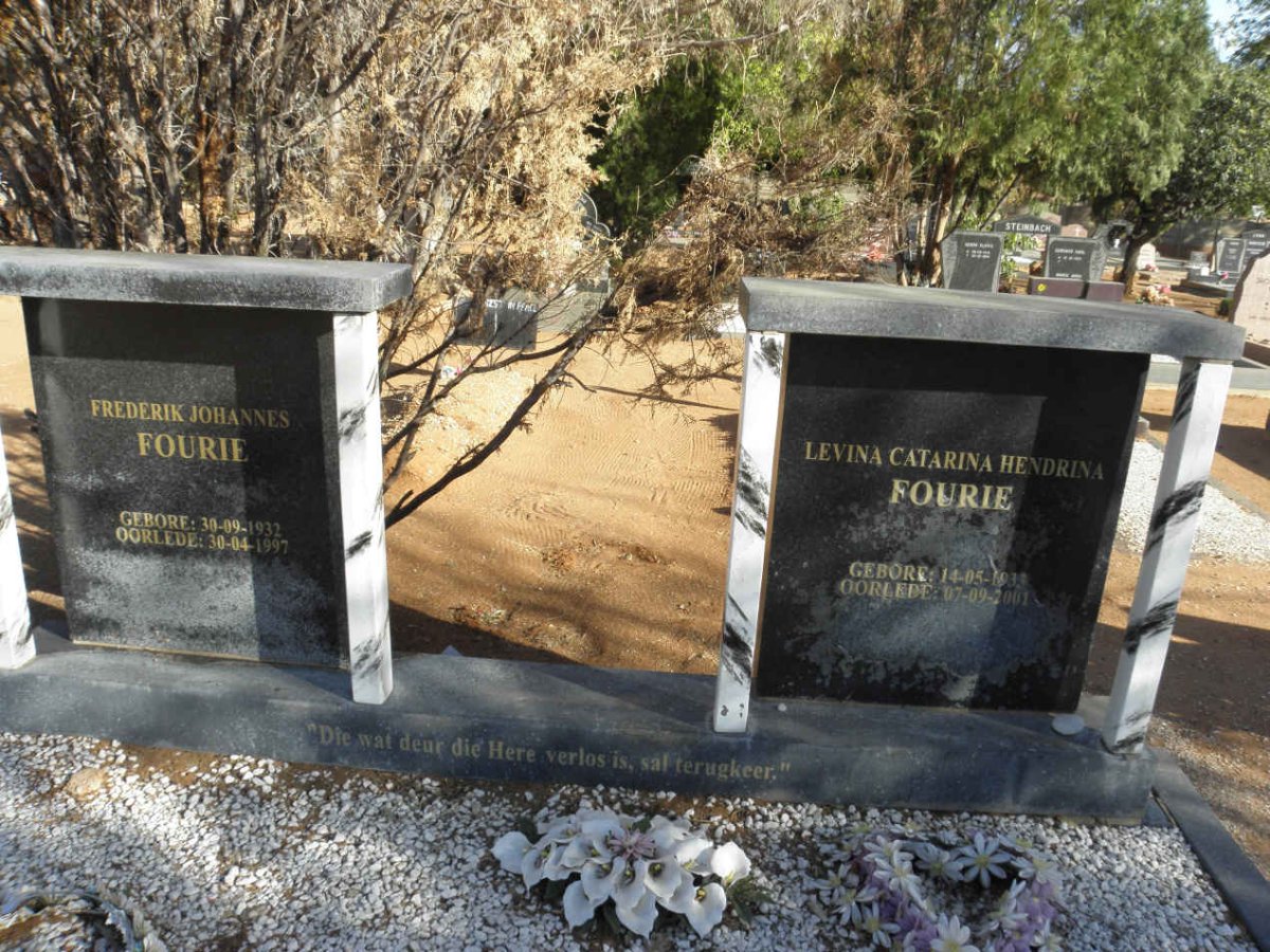 FOURIE Frederik Johannes 1932-1997 &amp; Levina Catarina Hendrina 1933-2001