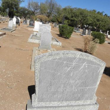 L - Vanne :: Surnames - L