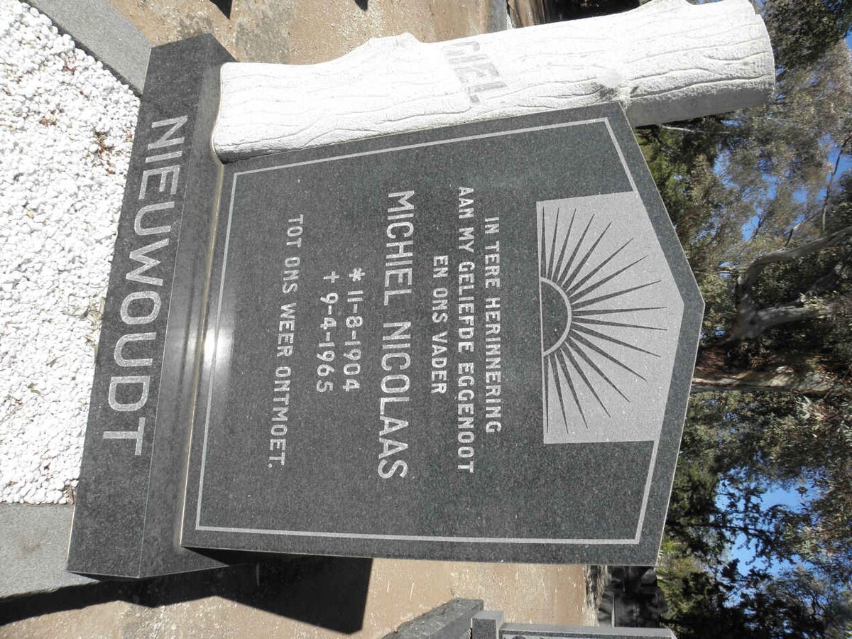 NIEUWOUDT Michiel Nicolaas 1904-1965