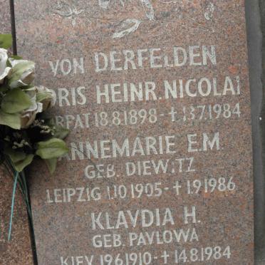 DERFELDEN Boris Heinrich Nicolai, von 1898-1984 &amp; Annemarie E.M. DIEWITZ 1905-1986  :: VON DERFELDEN Klaydia H. nee PAVLOWA 