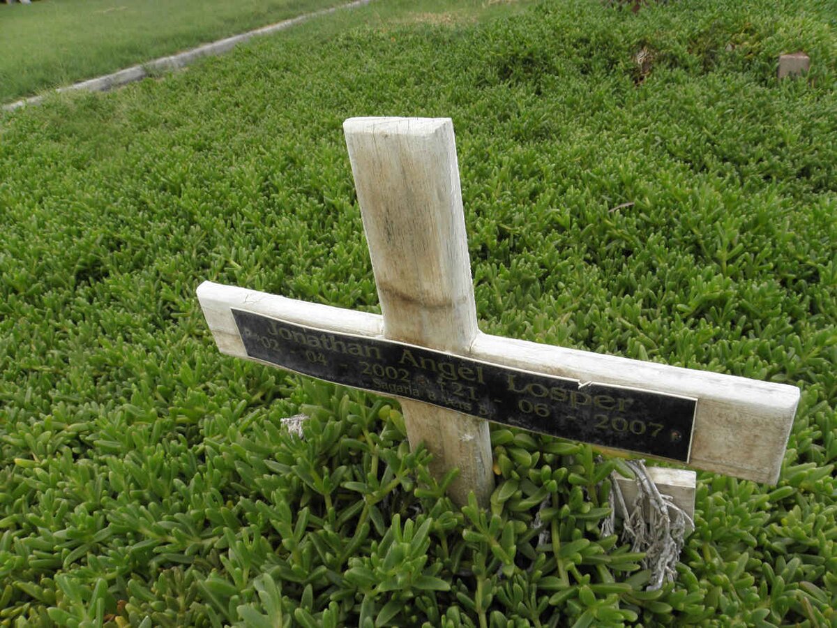 LOSPER Jonathan Angel 2002-2007