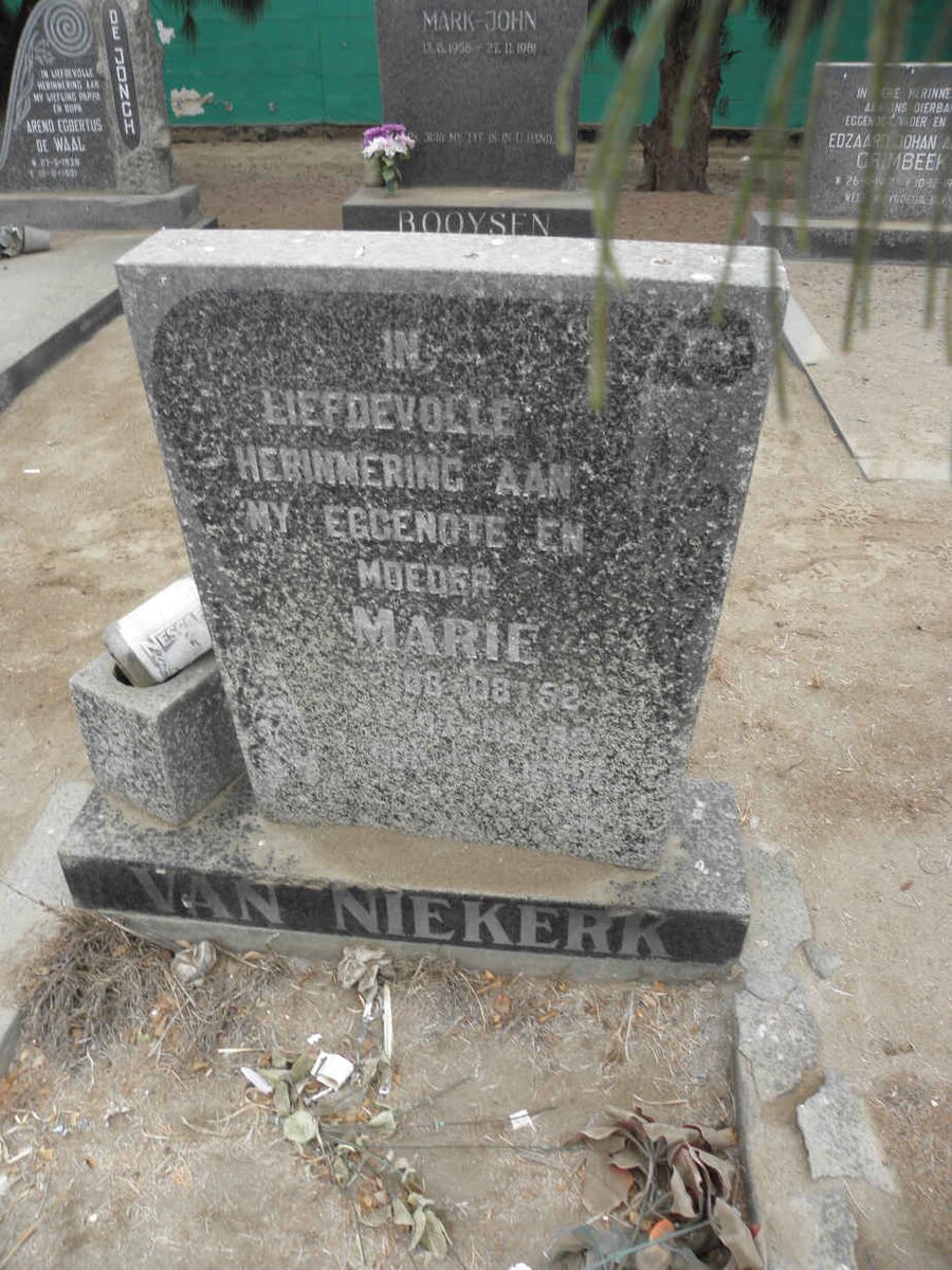 NIEKERK Marie, van 1952-1982