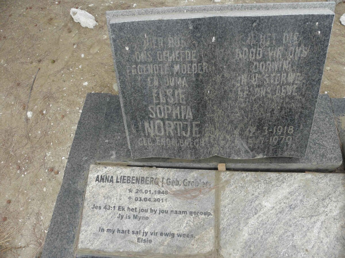 NORTJE Elsie Sophia 1918-1979 :: LIEBENBERG Anna nee GROBLER 1948-2011