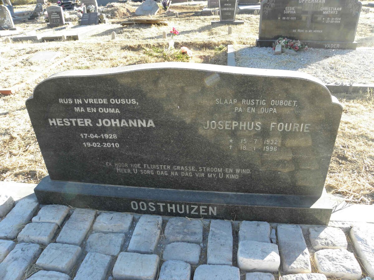 OOSTHUIZEN Josephus Fourie 1932-1996 &amp; Hester Johanna 1928-2010