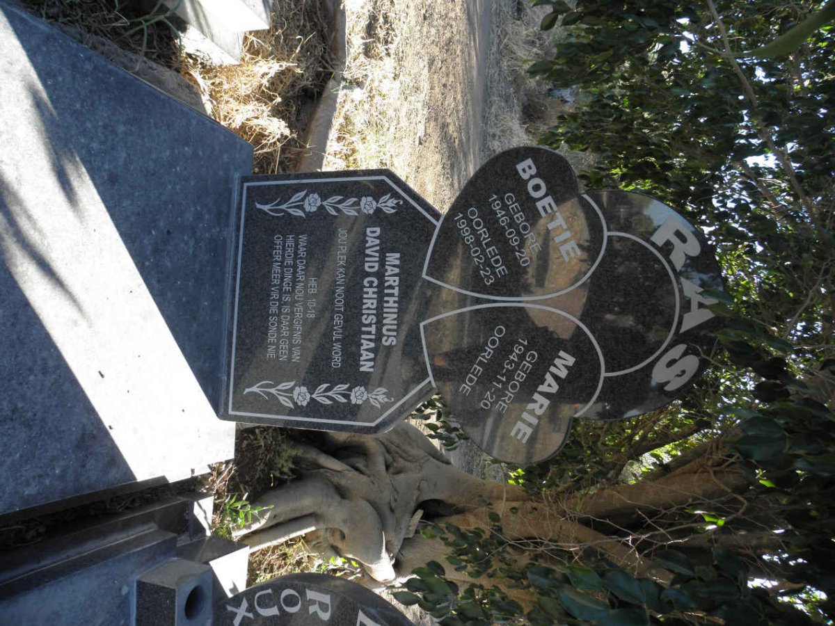 RAS Marthinus David Christiaan 1946-1998 &amp; Marie 1943-