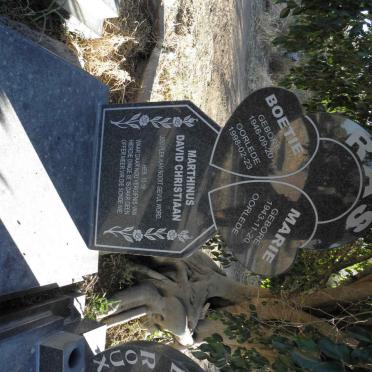 RAS Marthinus David Christiaan 1946-1998 &amp; Marie 1943-