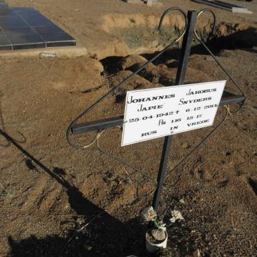 SNYDERS Johannes Jakobus 1942-2011