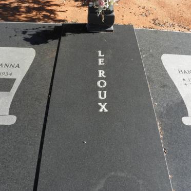 ROUX Hannes, le 1925-2001 &amp; Johanna 1934-