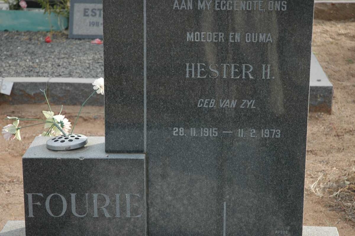 FOURIE Hester H. nee VAN ZYL 1915-1973