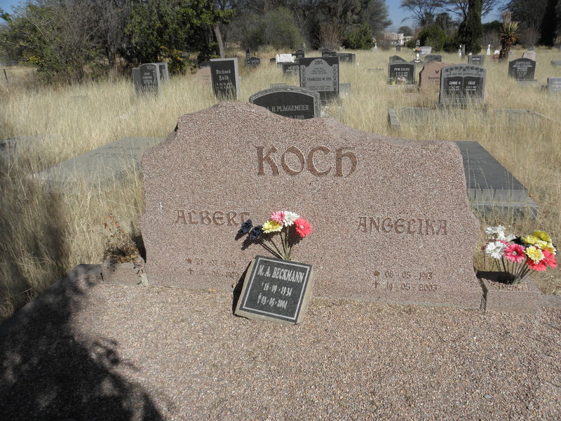 KOCH Albert 1910-1979 &amp; Angelina 1913-2003 :: BEEKMANN M.A. 1934-2004