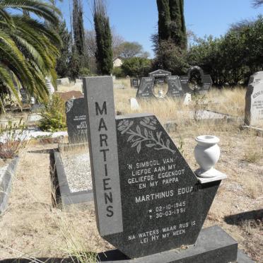 POOL Marthinus Eduard 1945-1991