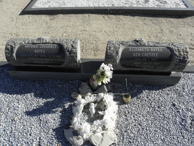 BOTES Antonie Johannes 1912-1992 &amp; Elizabeth COETZEE 1922-1997