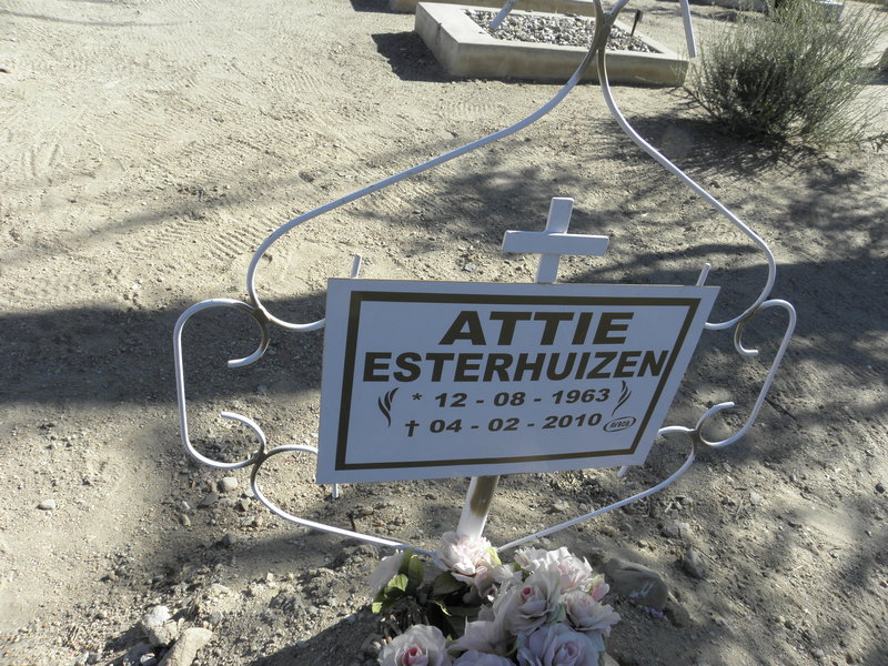 ESTERHUIZEN Attie 1963-2010