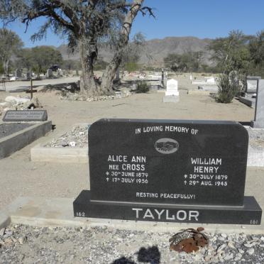 TAYLOR William Henry 1879-1945 &amp; Alice Ann CROSS 1879-1956