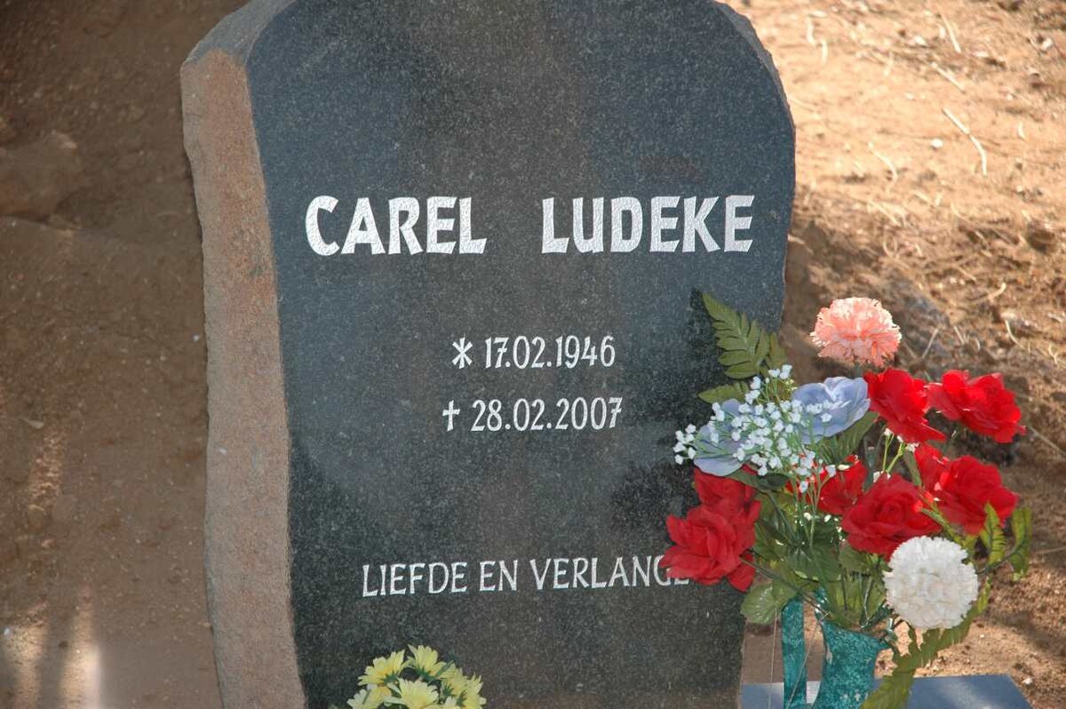 LUDEKE Carel 1946-2007
