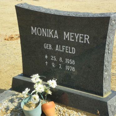 MEYER Monika nee ALFELD 1958-1978