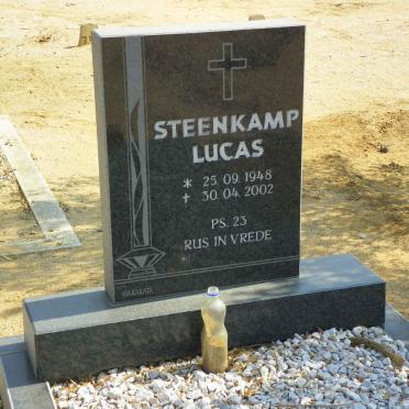 STEENKAMP Lucas 1948-2002