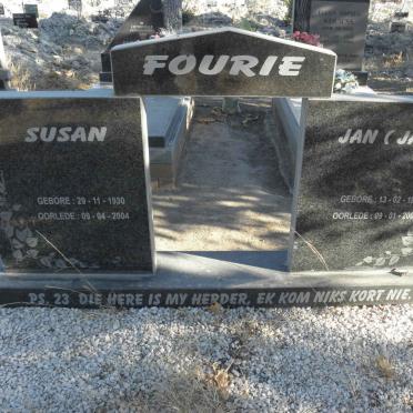 FOURIE Jan 1927-2007 &amp; Susan 1930-2004
