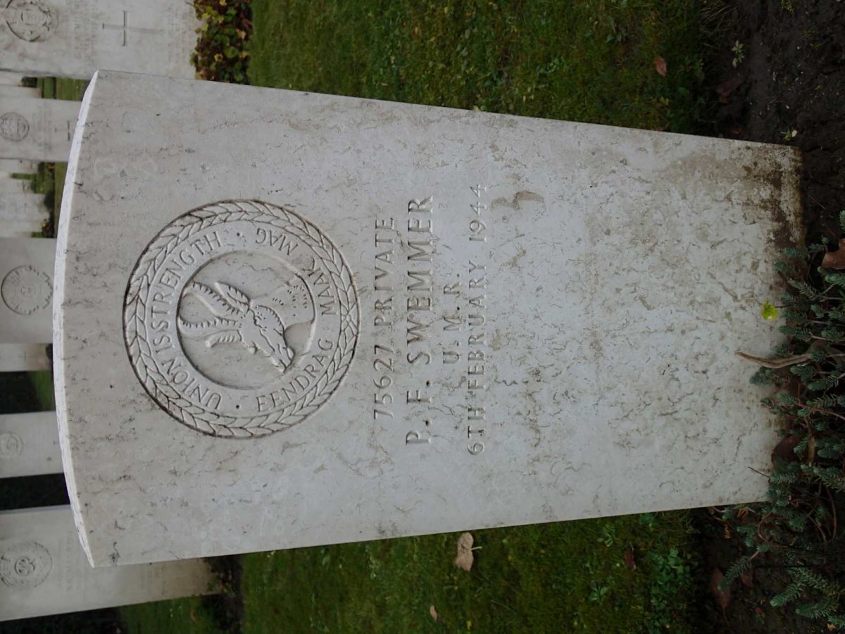 SWEMMER P.F. -1944