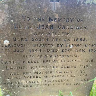 United Kingdom, England, EAST SUSSEX, Peasmarsh, St Peter & St Paul Churchyard